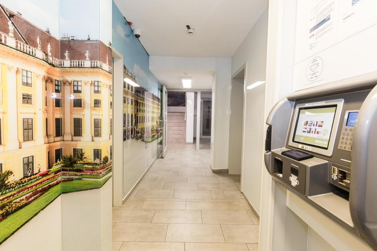 Smart Nano Living - Wien Hauptbahnhof - Self Check-In Eksteriør billede